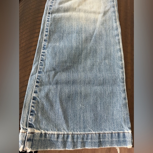 Abercrombie & Fitch Wide-Leg Jeans - Size 2 Regular - Picture 4 of 7